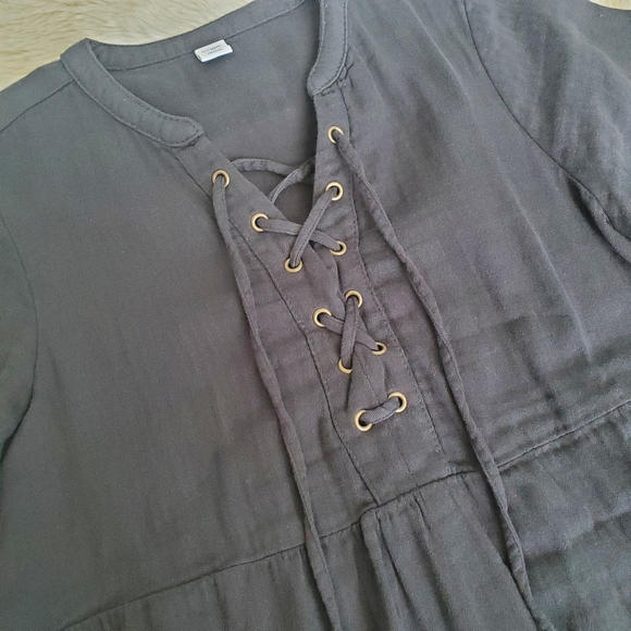 Dark Grey Soft Twil Laceup Peplum Hem Top - Picture 2 of 10